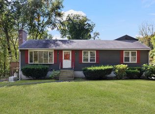 40 Union St, Blackstone, MA 01504