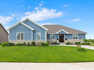 531 Copper Ridge Ct, Dunlap, IL 61525