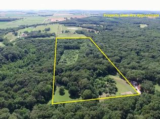 4157 W Lake Rd, Pinckneyville, IL 62274