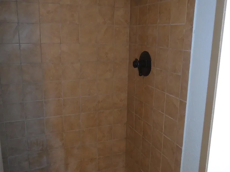 2207 McDowell Dr — Photo 11