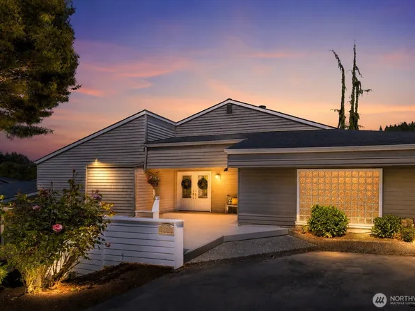 16306 Valhalla Drive, Bothell, WA 98011
