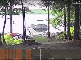 60 Pine Grove Rd, Saint Albans, ME 04971