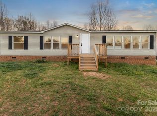 190 Grassy Meadow Ln, Statesville, NC 28625