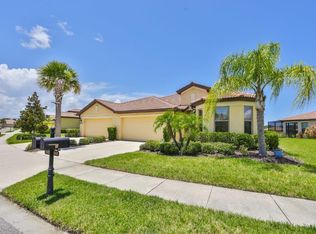 5424 Sunset Falls Dr, Apollo Beach, FL 33572