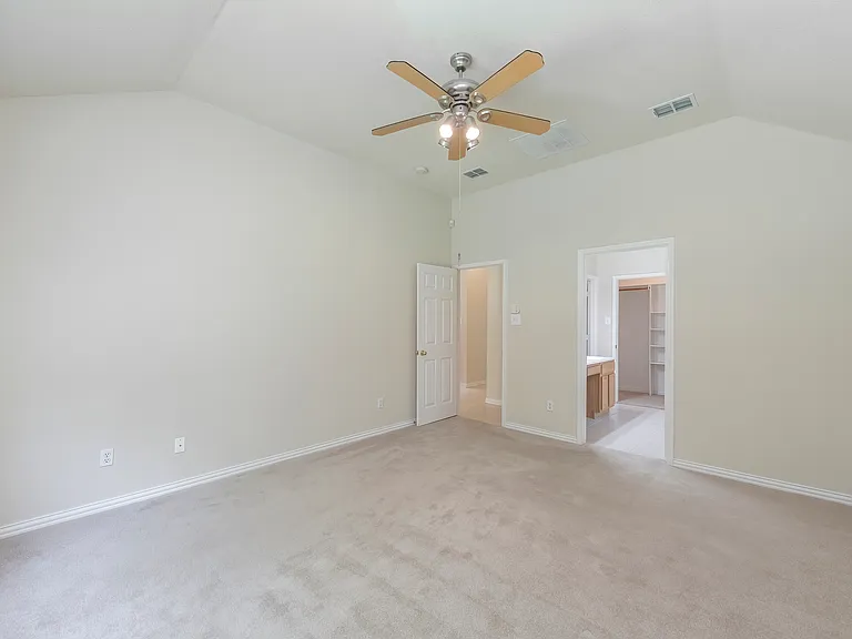 9906 Madison Dr — Photo 11