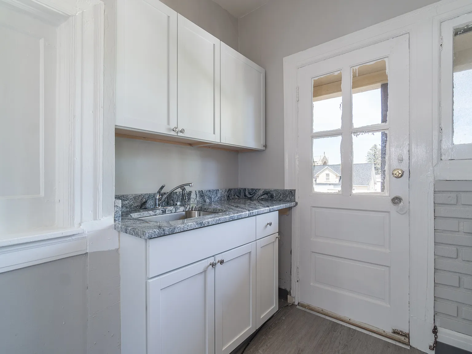 27 Stanwix Street — Photo 3