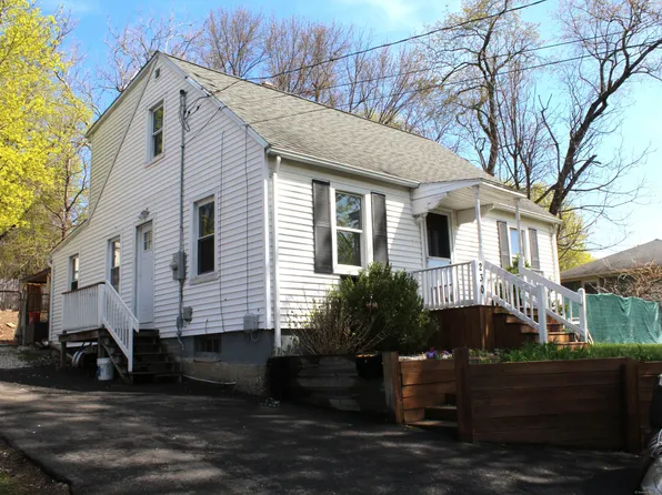 230 West Washington Street, Bristol, CT 06010