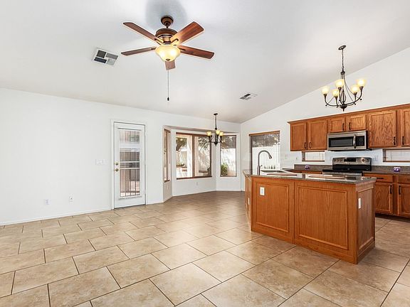 4th image of 6645 W Caribe Ln