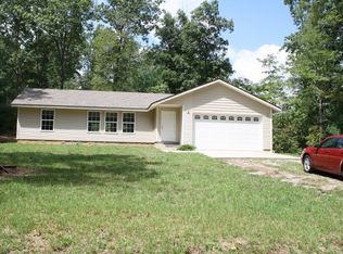 2019 Menasha Dr, Crossville, TN 38572