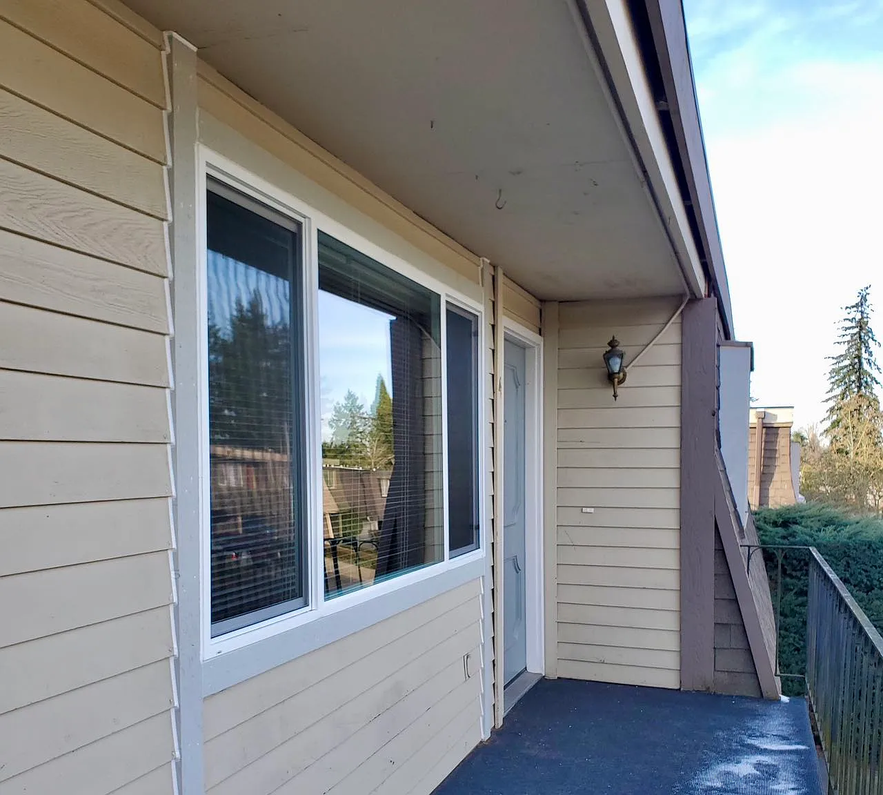 14525 NE 6th Pl Bellevue WA 98007 ACL - Unit 4 — Photo 3