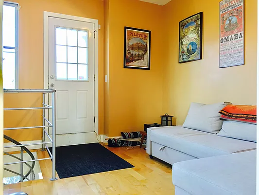 Rented by Matthew Gros-Werter, LREB  | media 18