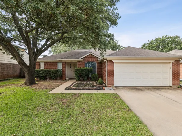 6222 Vista Wood Dr, Arlington, TX 76017