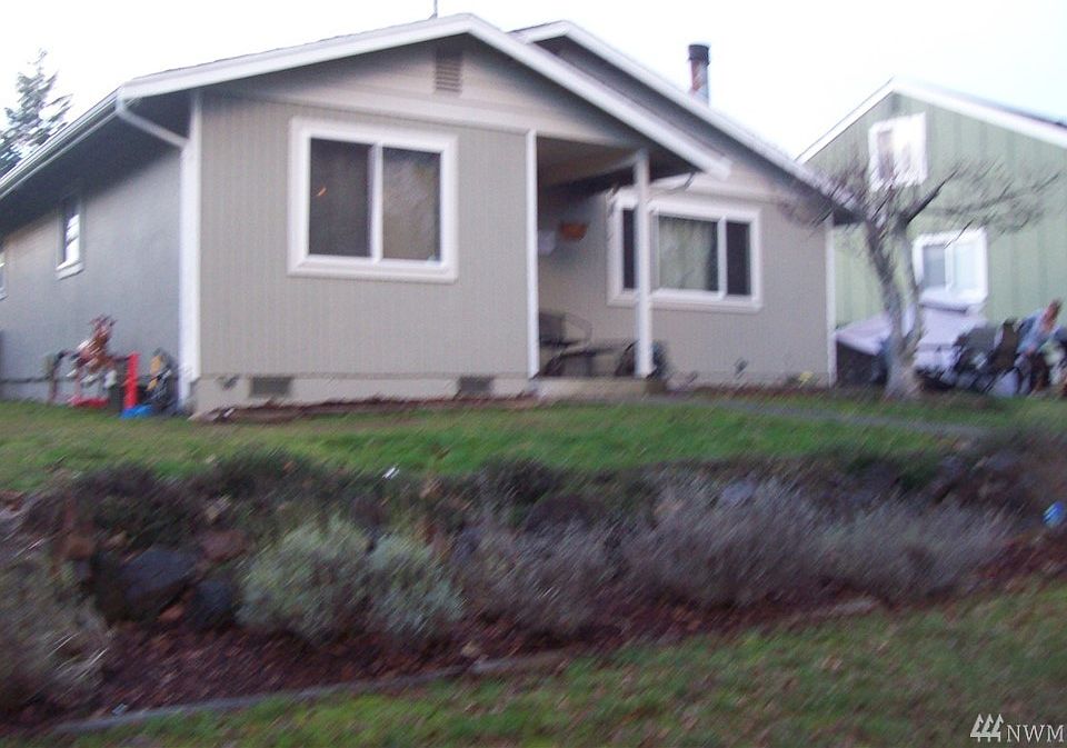 1st image of 1322 S Highland Ave