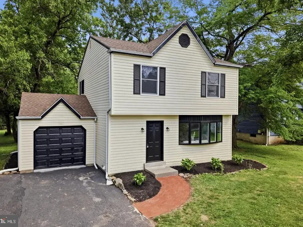 815 Philadelphia Ave, Warrington, PA 18976