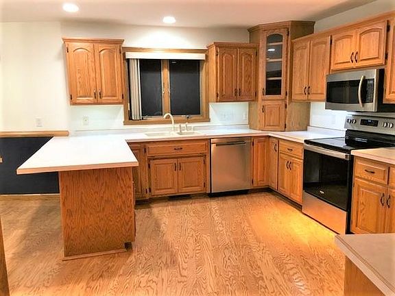All newer stainless appliances. Smooth top stove and French door fridge. The kitchen has an abundance of storage and pull-outs for ease. The countertops are being replaced with quartz and the faucet has been upgraded also.