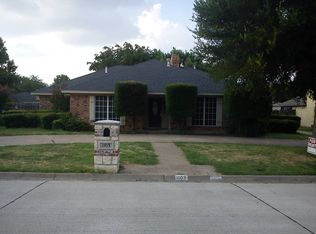 1103 Meadow Crest Ln, Mansfield, TX 76063