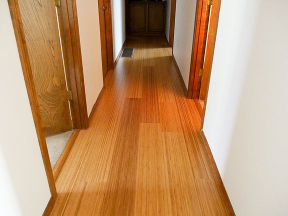 3rd image of 10513 SE 14th St