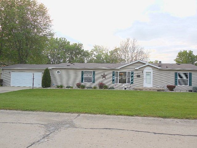 1st image of 807 Blueridge Dr