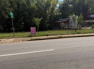 504 E 10th St, West Point, GA 31833