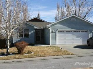 1615 Overland Dr, Rock Springs, WY 82901