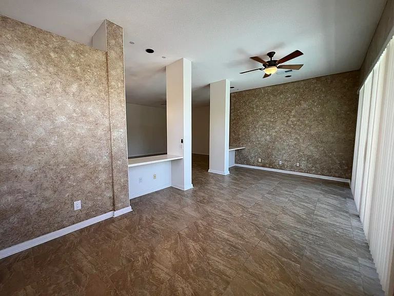 244 Hampton Pl — Photo 9