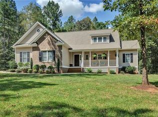 6109 Preakness Stakes Ln, Powhatan, VA 23139