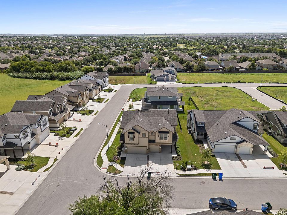 1st image of 20605B Haygrazer Way