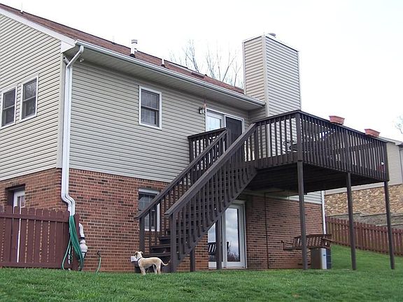 Back exterior - great deck