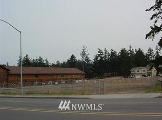 250 NE Midway Blvd, Oak Harbor, WA 98277