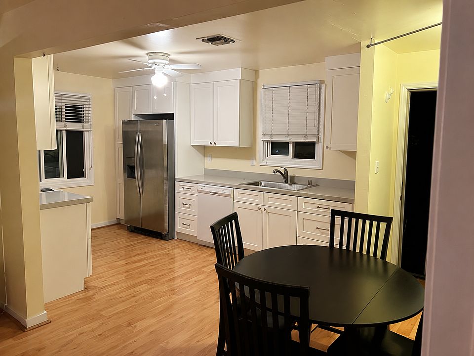 Beautiful, bright updated kitchen.