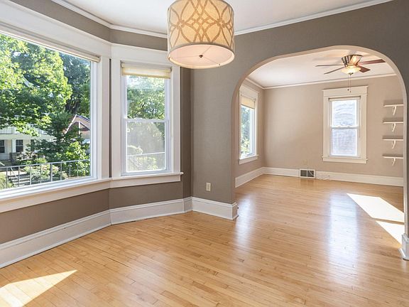 4th image of 3049 S Wentworth Ave #A