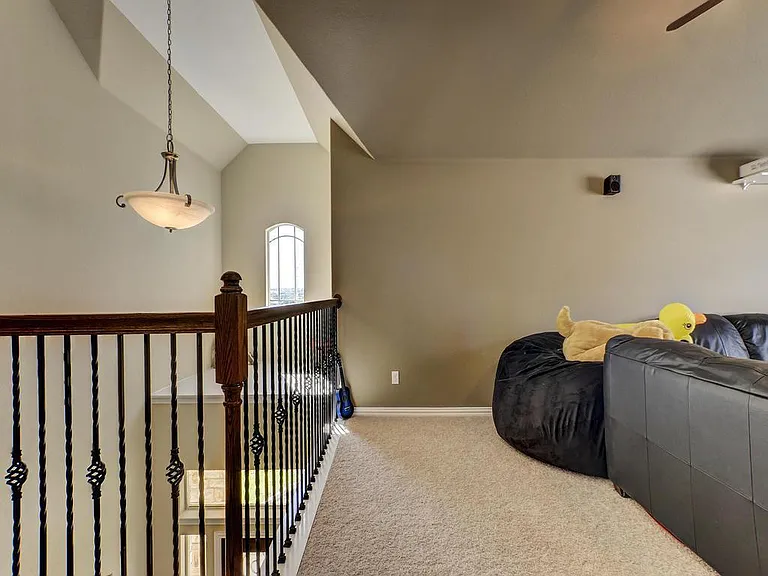 701 Rolling Brook Ln — Photo 18