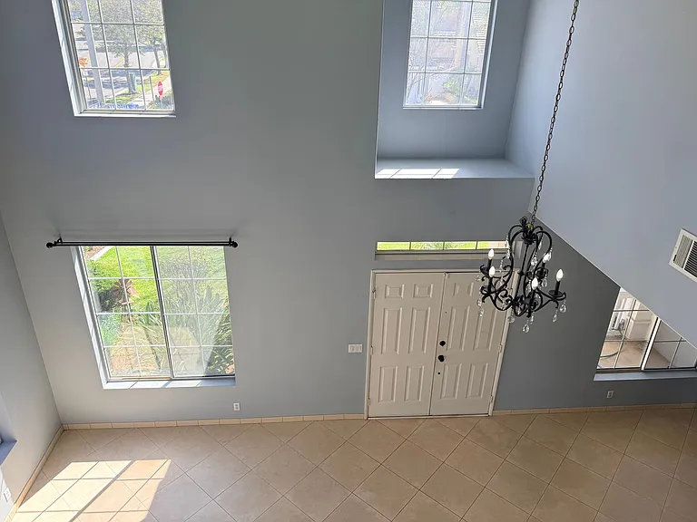 768 Valdosta Cir — Photo 14
