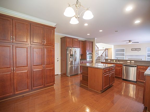 5th image of 3013 Westerly Dr