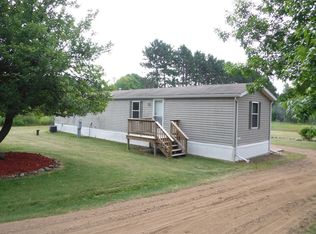 W5115 Chapman Rd, Niagara, WI 54151