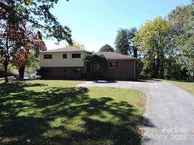 324 Whispering Hills Dr, Hendersonville, NC, 28792