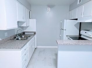 1592 Lago St #221, San Mateo, CA 94403