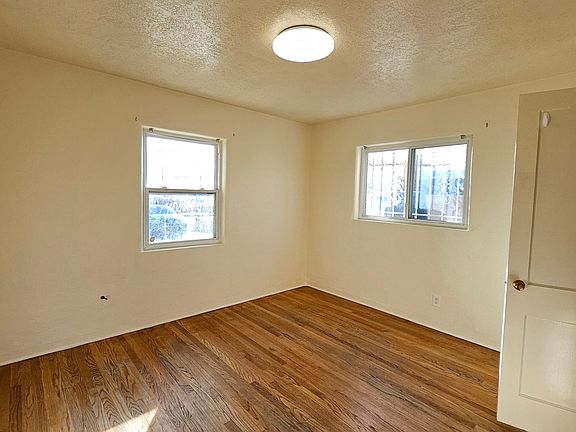 5th image of 5321 Marble Ave NE