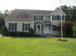 206 Brittany Ln, Toms River, NJ 08755