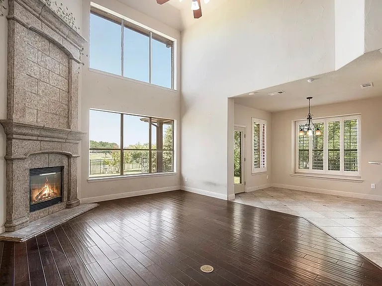 5845 Tuleys Creek Dr — Photo 9