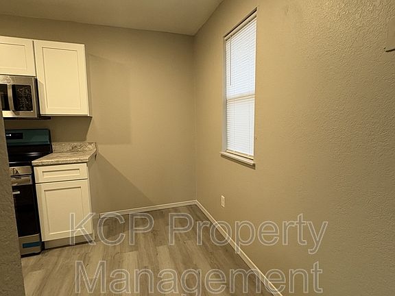 4th image of 201 NW K St #A
