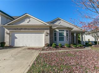 15436 Oak Hollow Ln, Strongsville, OH 44149