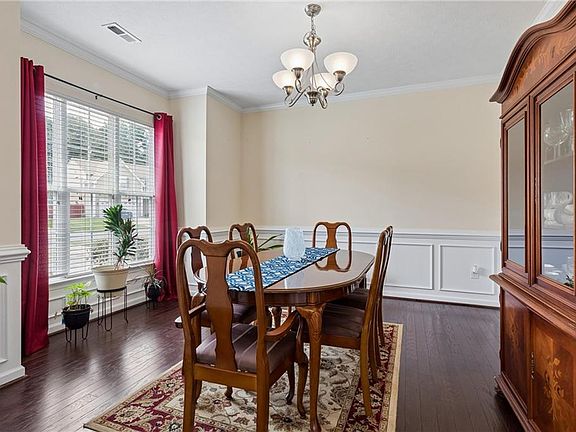 4th image of 2800 Greate Way