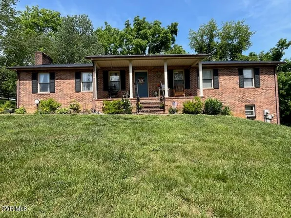 179 Cloverleaf Dr, Bristol, VA 24202