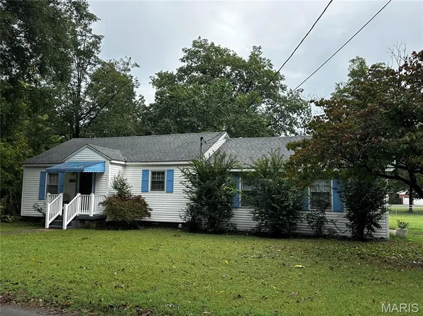 405 S Kirkendall St, East Prairie, MO 63845