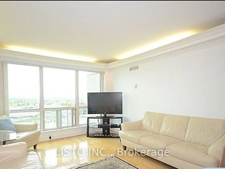 8 Lee Centre Dr #2009 — Photo 2