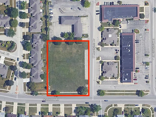 99 W Merchants Dr, Oswego, IL 60543