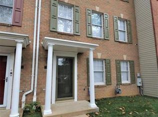 862 Hr Dr SE, Washington, DC 20032