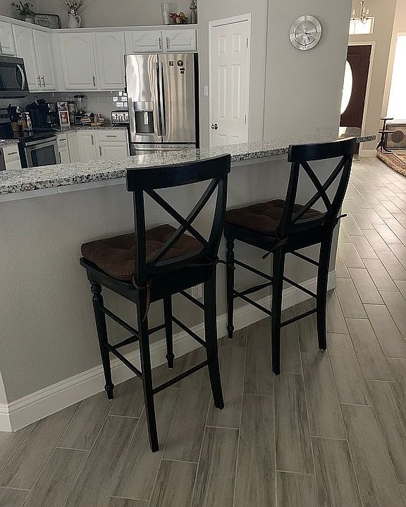 1st image of 3311 Calais Cir