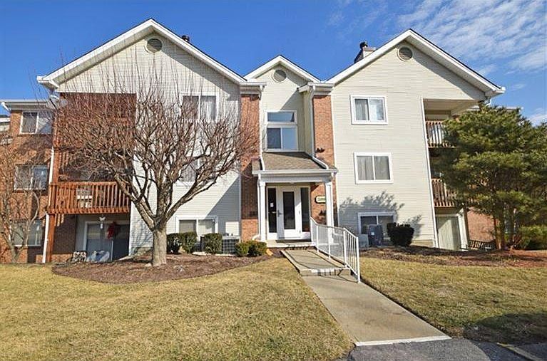 1st image of 5984-8 Meadowcreek Dr